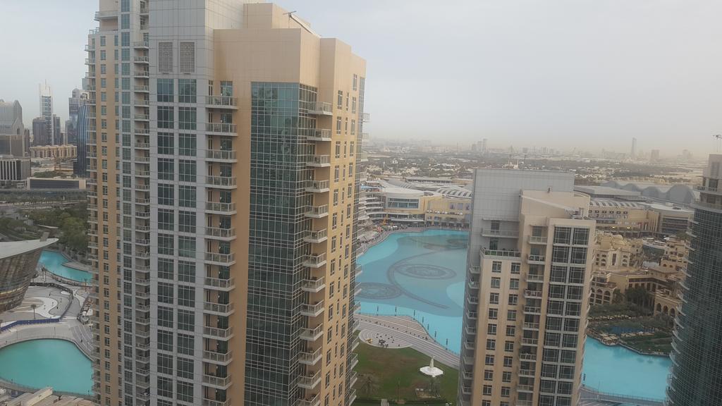 Downtown With Fountain And Burj Khalifa View Apartment Dubai